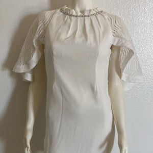 White mini elegant dress 🤍